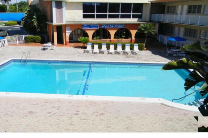 Hallandale Studio With Pool Lejlighed Hallandale Beach Eksteriør billede